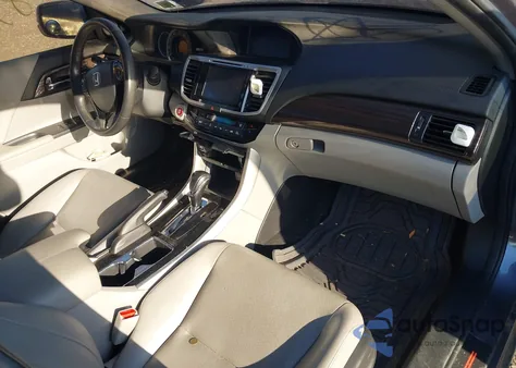 2017 Honda Accord Ex-L z USA, uszkodzony, nr VIN 1HGCR2F87HA102981